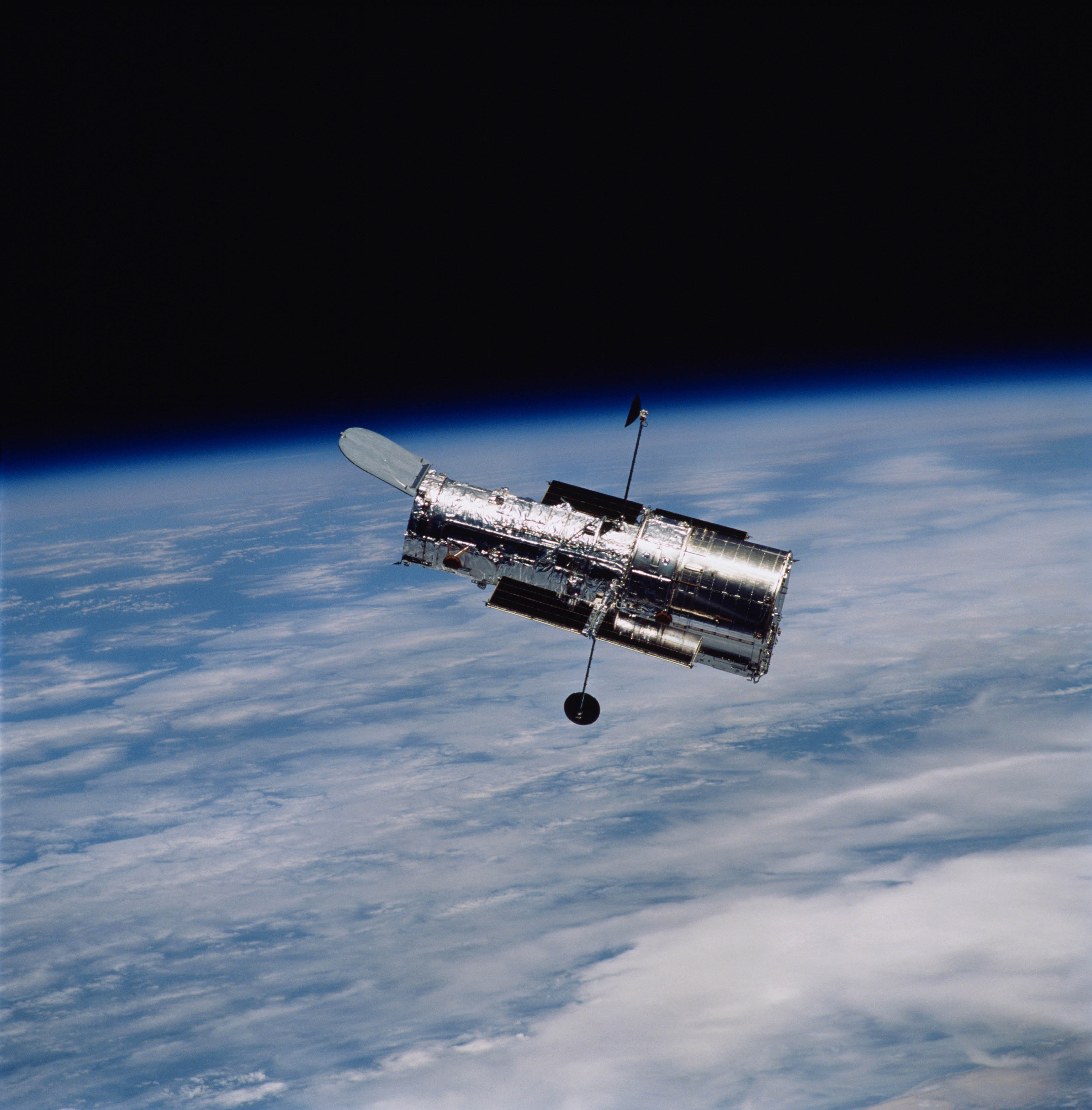 Scully Discurso Investigación Sustituto del Telescopio Hubble representa nuevo desafío astronómico